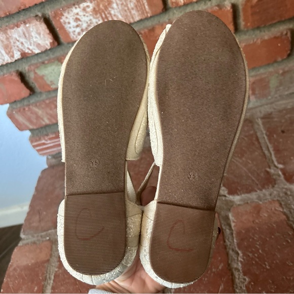 Joyfolie Mari Studded Flats in Silver Sz 5 Years Girls Youth - Picture 10 of 11